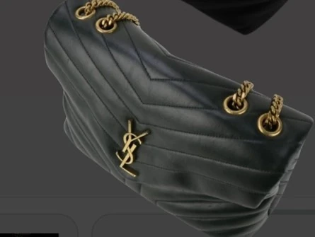 Bolsa Yves Saint Laurent Loulou ferragem dourada — foto 1