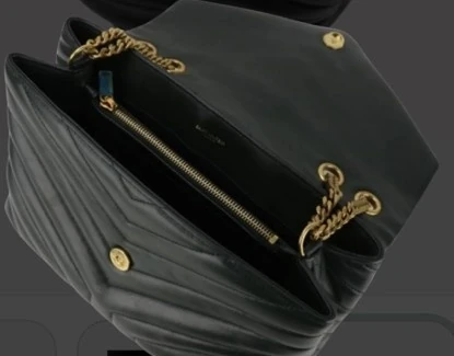 Bolsa Yves Saint Laurent Loulou ferragem dourada — foto 4